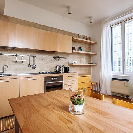 One Bedroom Apartment In Brera ミラノ エクステリア 写真